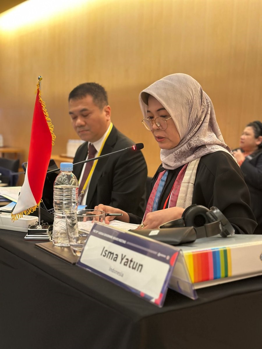 Ketua BPK RI Isma Yatun (kanan) hadir dalam pertemuan ke-59 Pengurus Organisasi Lembaga Pemeriksa Se-Asia atau Governing Board Asian Organization of Supreme Audit Institutions (GB Asosai). DOK BPK